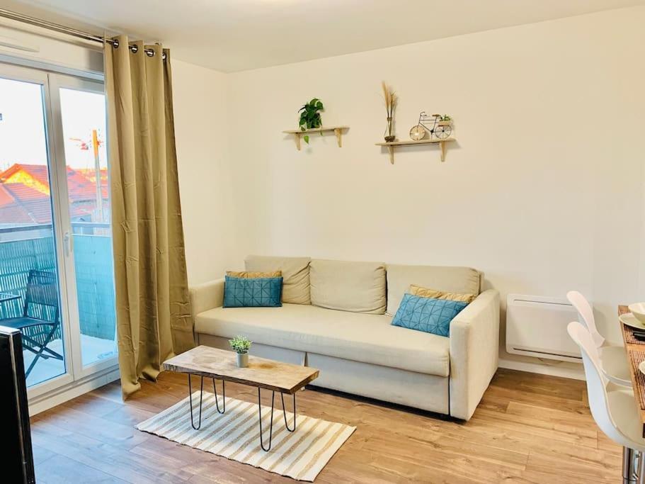 Appartement T2 Ideal Pour Familles Ou Sejour D Affaire Argenteuil Buitenkant foto